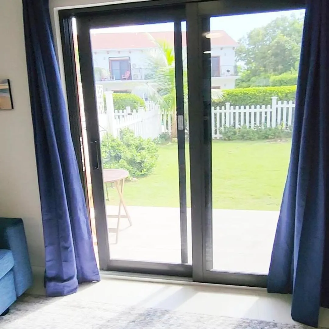 West Bay Oasis 2Br Condo With Pool Apartment West Bay
